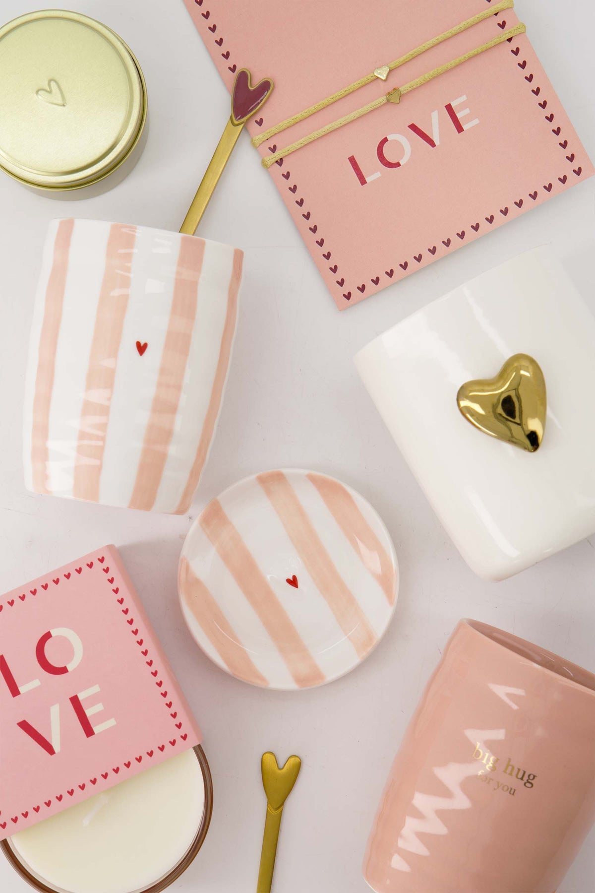 Keramik Tasse - Gestreift rosa mit Herz
