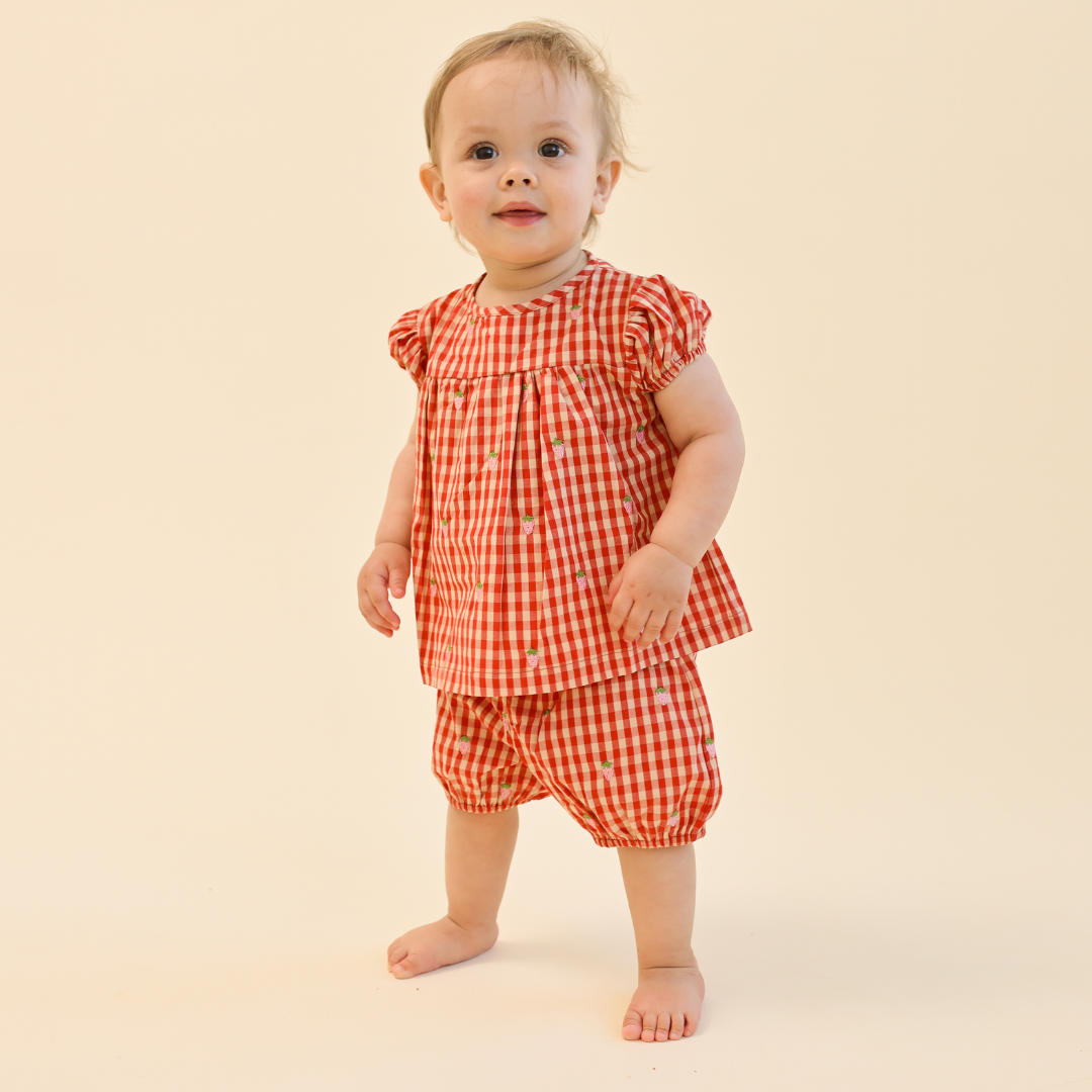 Molly Pineberry Baby Set