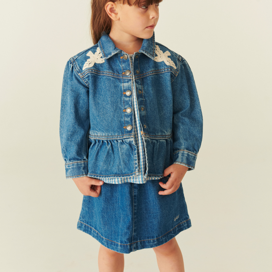 Jeansjacke mit Taube