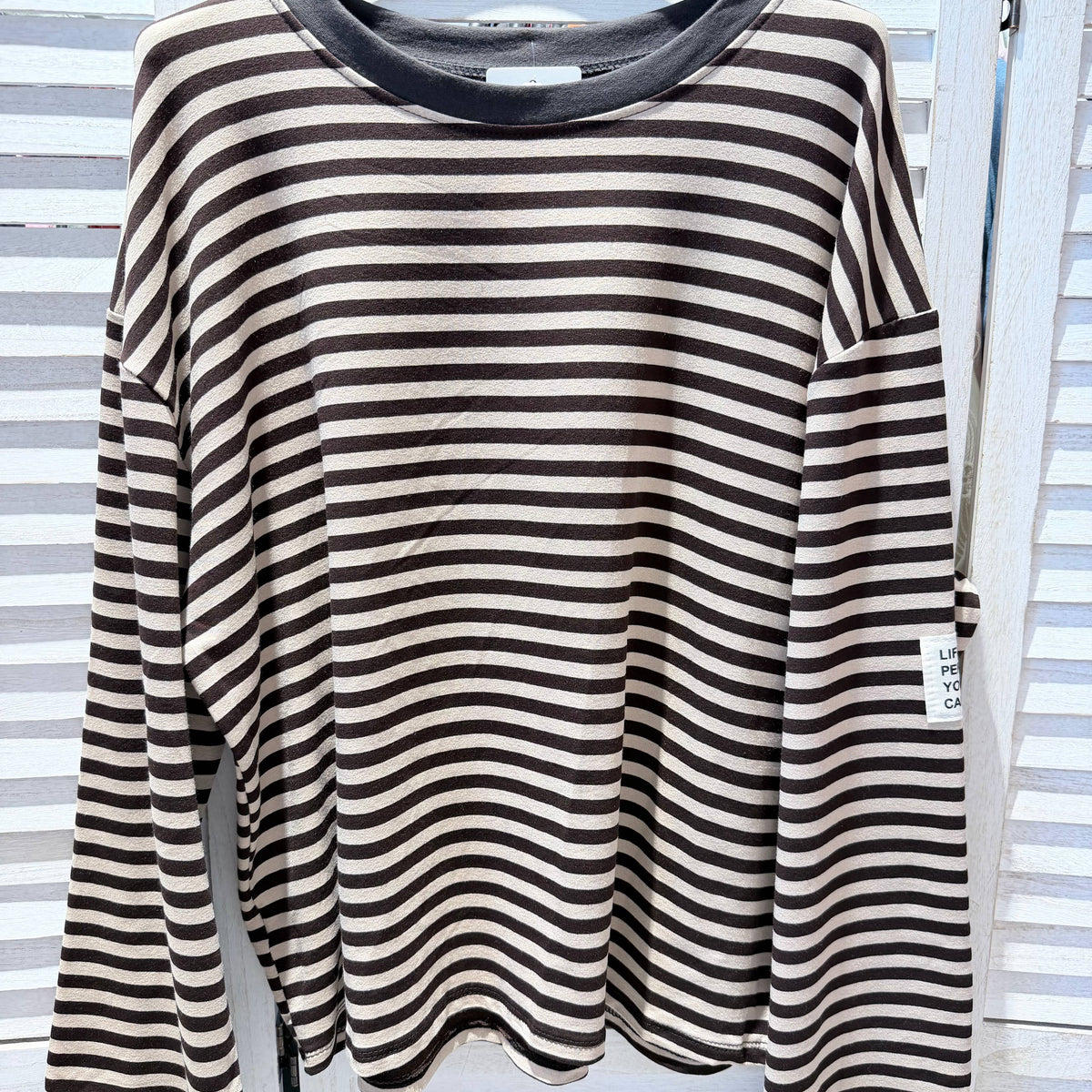 Gestreiftes langarm T-Shirt - braun