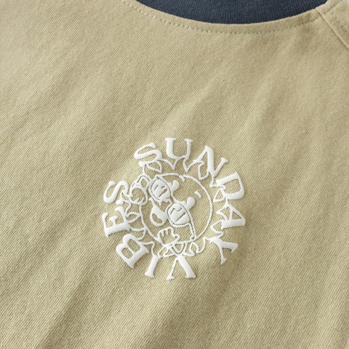 T-Shirt Sunday Vibe
