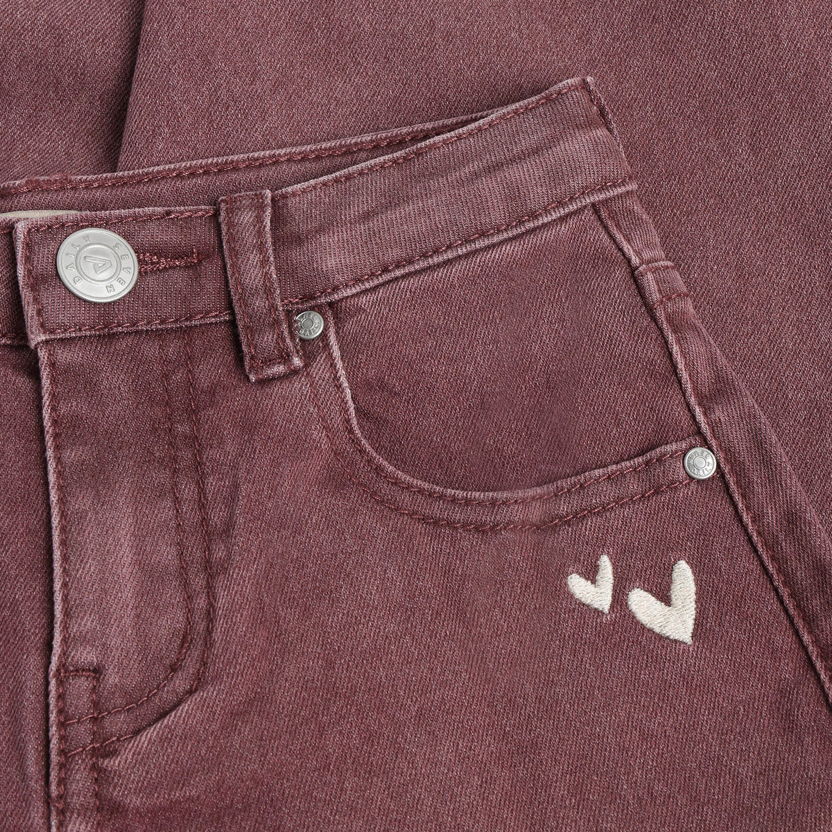 Barrel Fit Washed Jeans