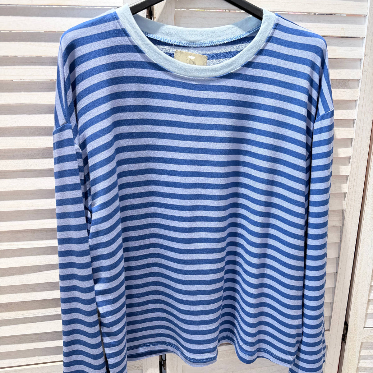 Gestreiftes Langarm-T‑Shirt - blau